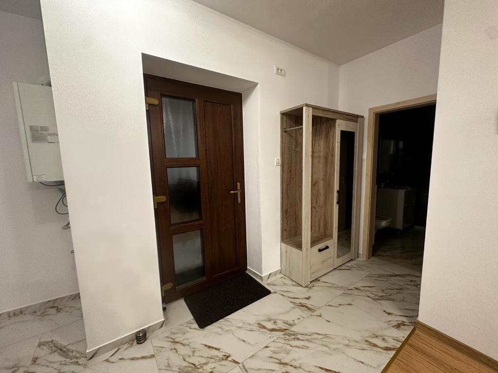 Emanuela Apartments Pecica 外观 照片